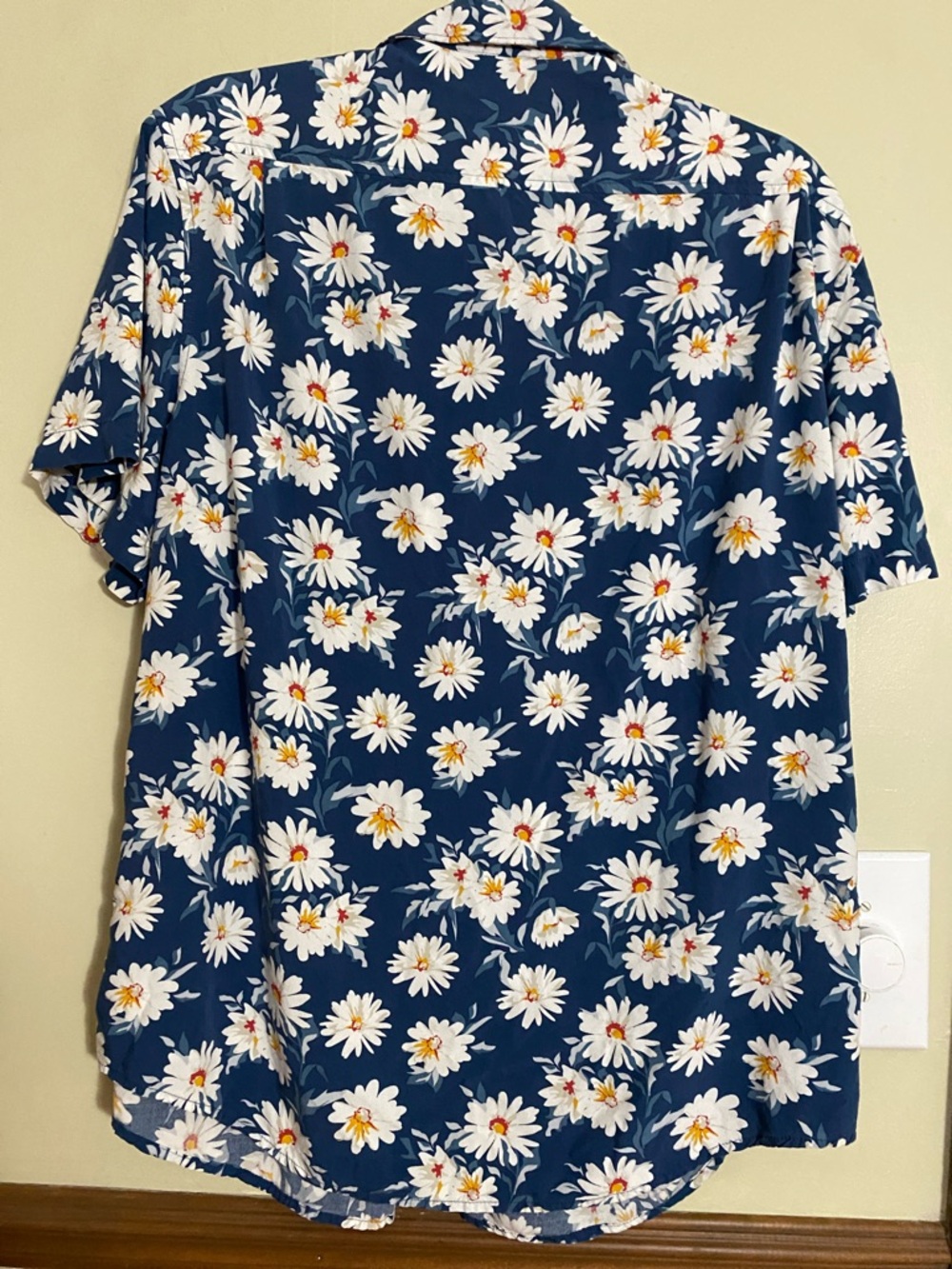 Original Penguin Navy Blue Floral Daisy Short Sleeve Button-Down Shirt - Picture 4 of 4